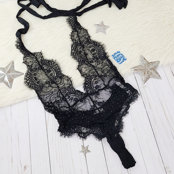 Free People Showoff bodysuit black lace sheer NWT - Picture 2 of 8